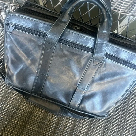 TUMI Leather Expandable Bag - Picture 4 of 16